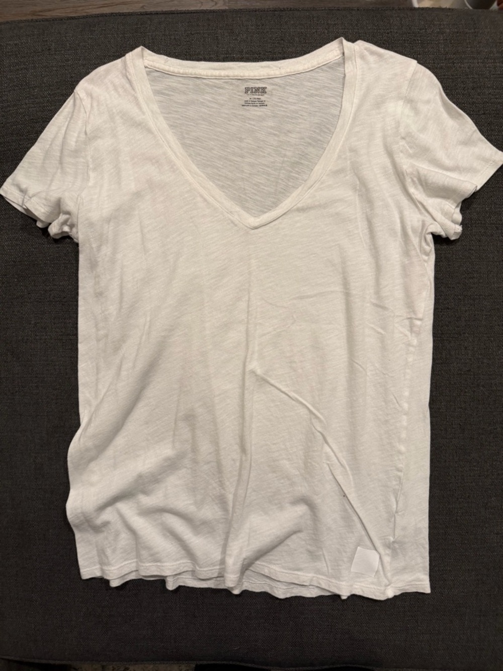V-neck Tee